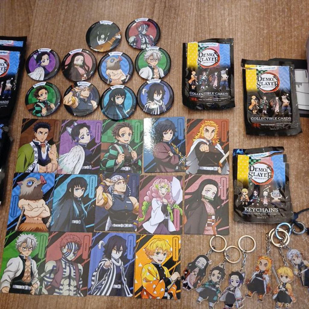 Collectible Pin and Keychain Family Mart x Demon Slayer , Acrylic Standee Nezuko-chan, Tom Sushi Ino