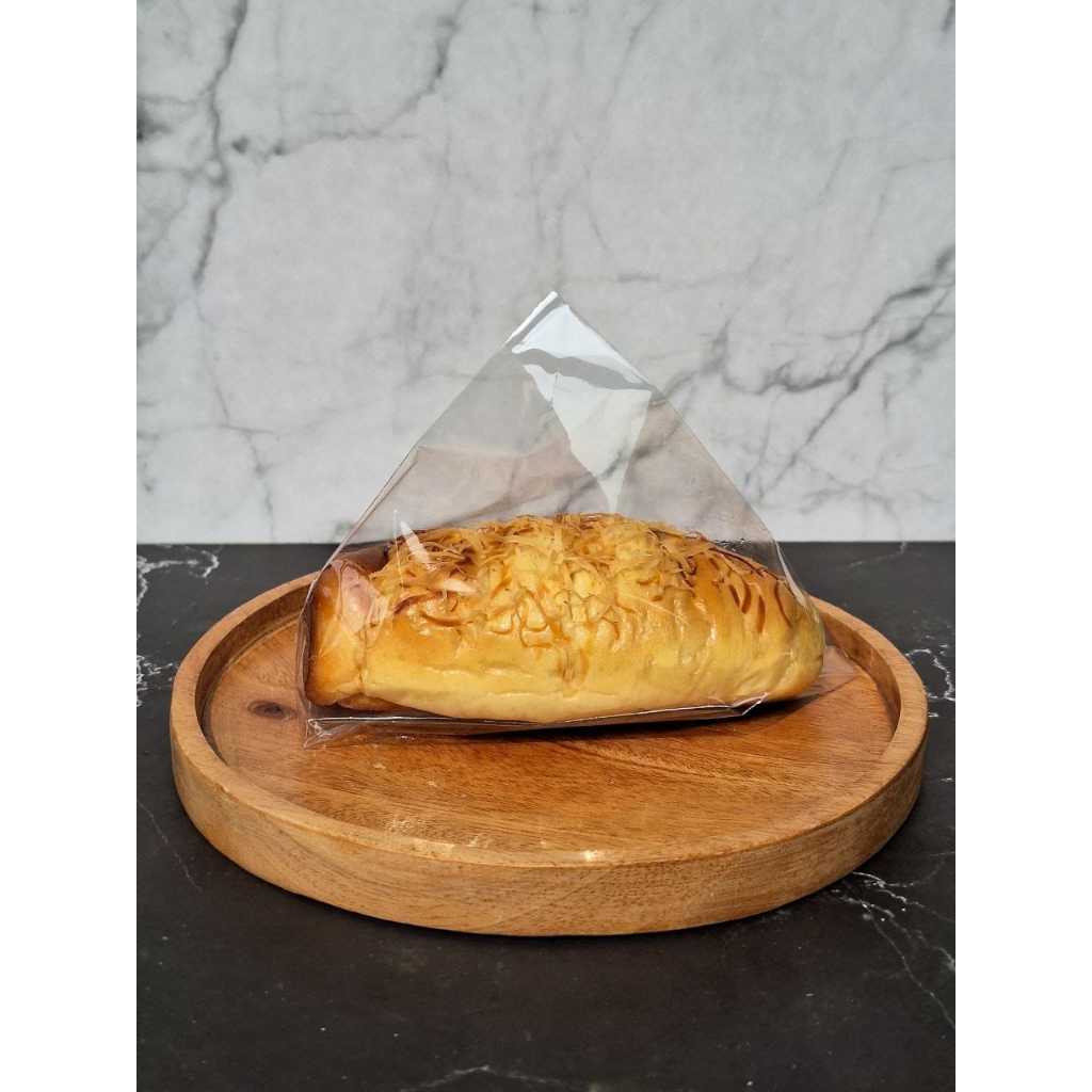 

Banana Cheese Bread/Roti Pisang Keju