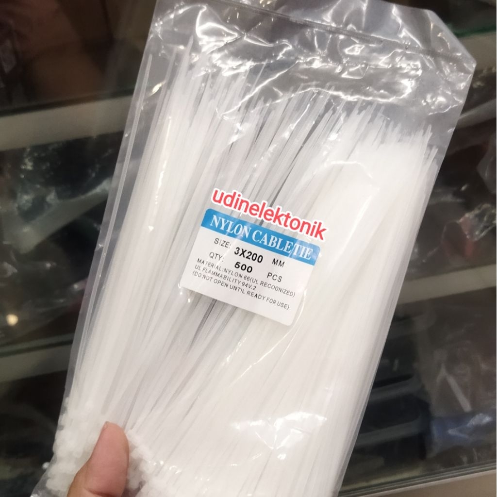 

500PCS KABEL TIES 3X200 TIS PUTIH NYLON 20CM