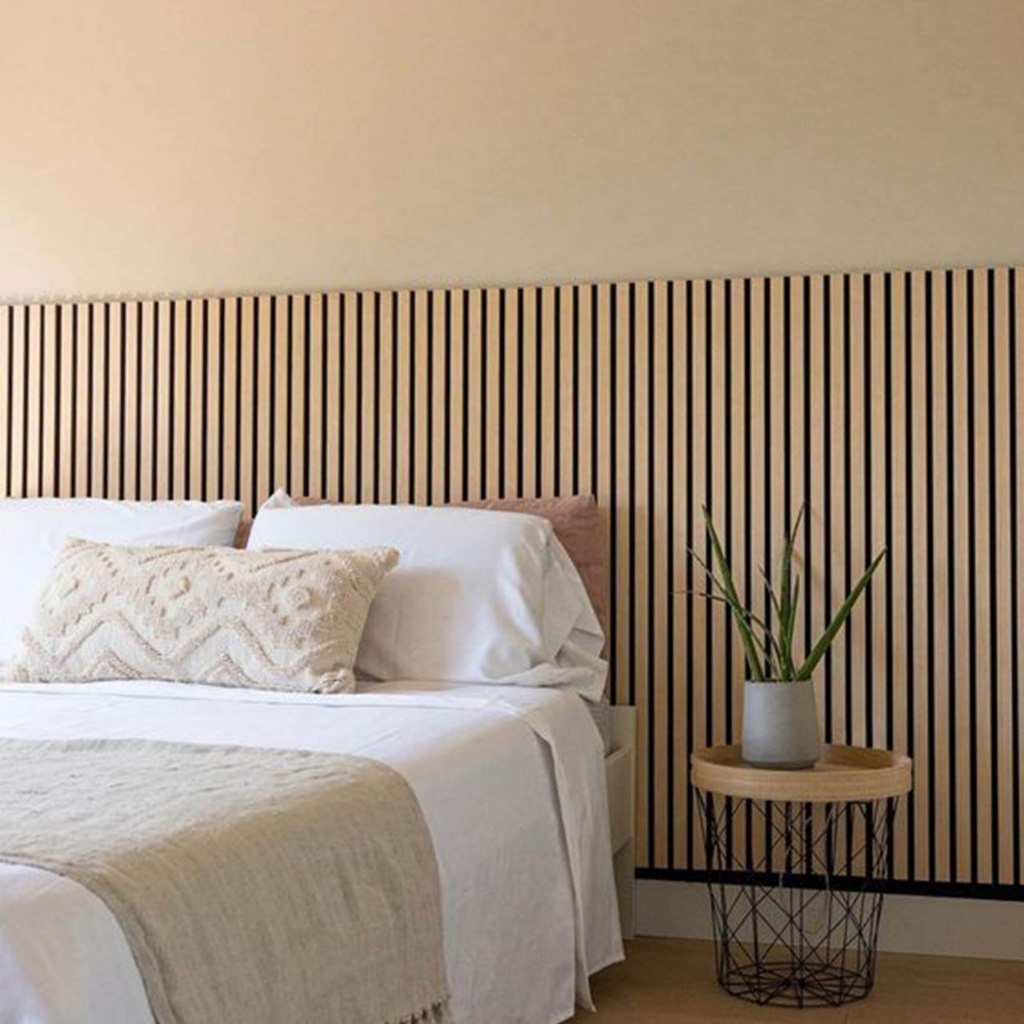 Dekorasi SLAT WALL Kisi Modern – Panel Moulding List Elegan untuk Ruang Tamu & Kamar Minimalis