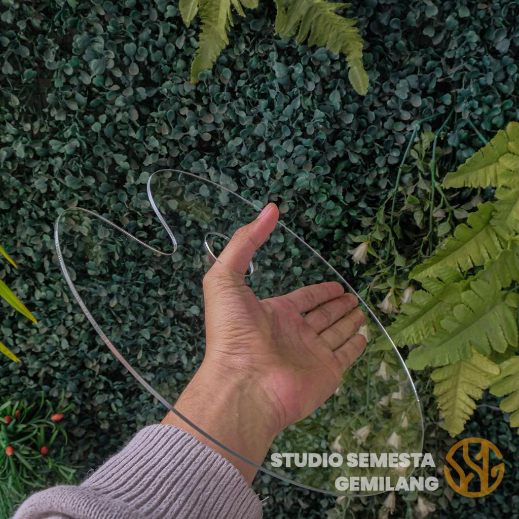 

PALLETE ACRYLIC / PALET CAT LUKIS / PALET LUKIS AKRILIK / MIXING PALET / PALET BESAR / PALET AKRILIK / TATAKAN CAT