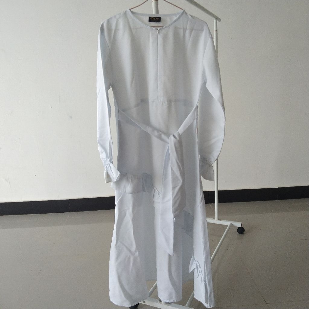 Preloved Gamis putih brand Michan