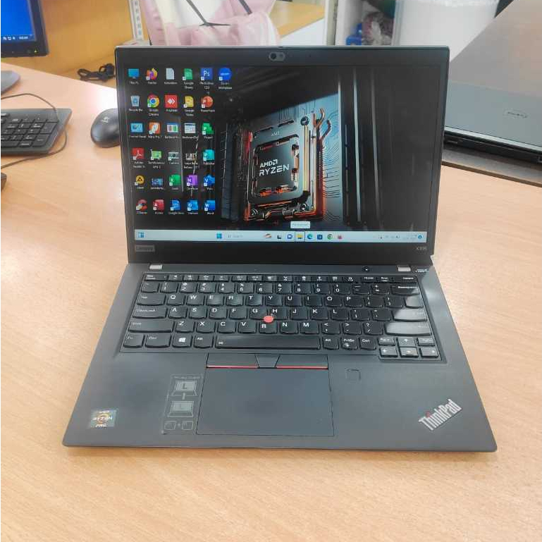 Laptop Lenovo Thinkpad X395 / AMD Ryzen 7 Pro 3700u