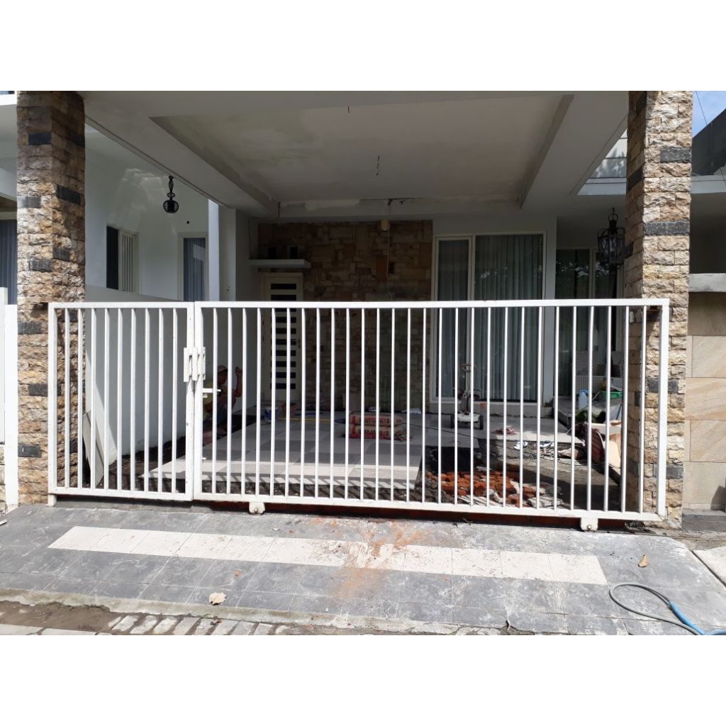 Pagar Besi Hollow Minimalis