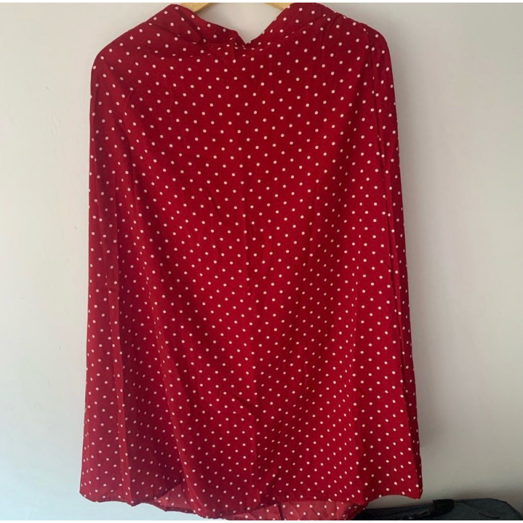 Rok Polkadot Merah