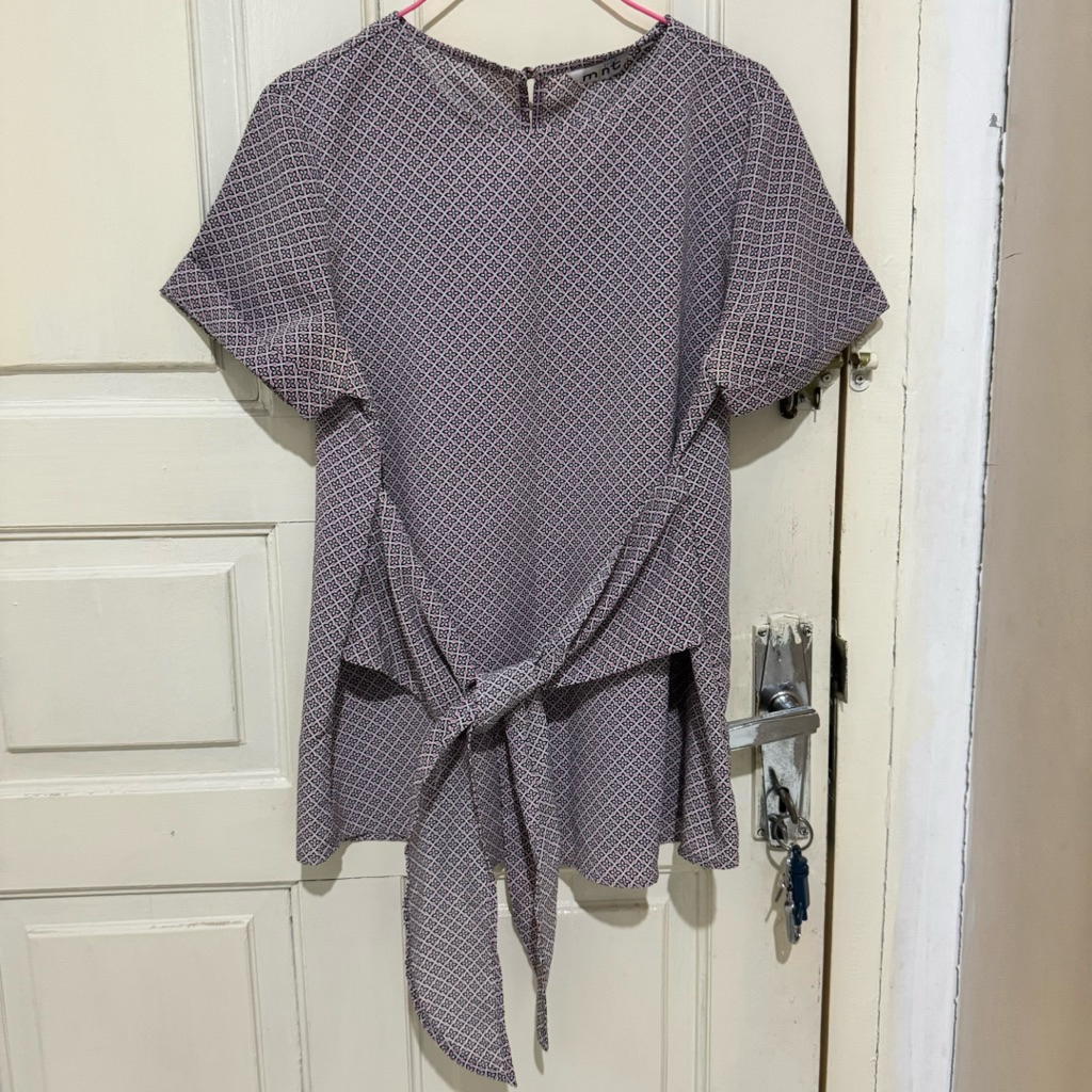 Preloved Mint Baju Kantor Wanita / Preloves Mint Atasan Wanita / Preloved Mint Blouse Wanita