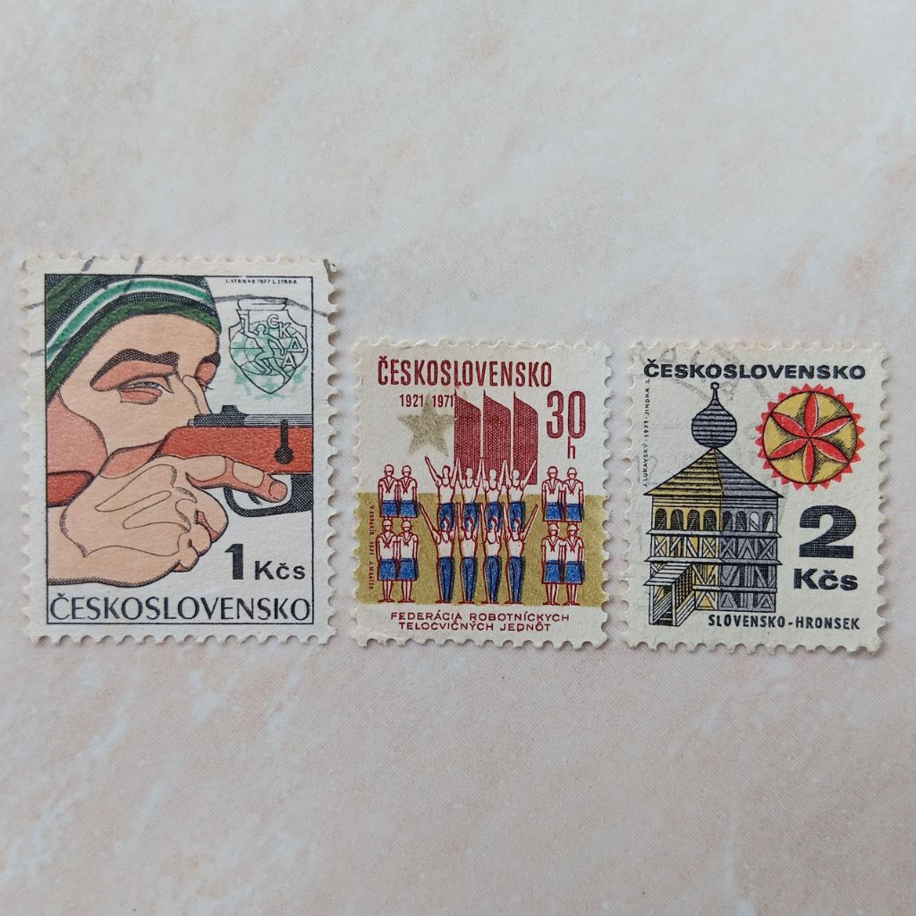 

Perangko Prangko Jadul Cekoslovakia Seri Campur 3 Pcs 1971-1977 - YN2661