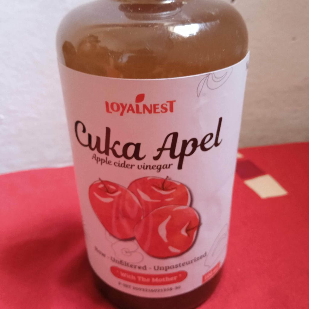 

Loyalnest Cuka Apel - Apel Cider Vinegar with mother 500 ml