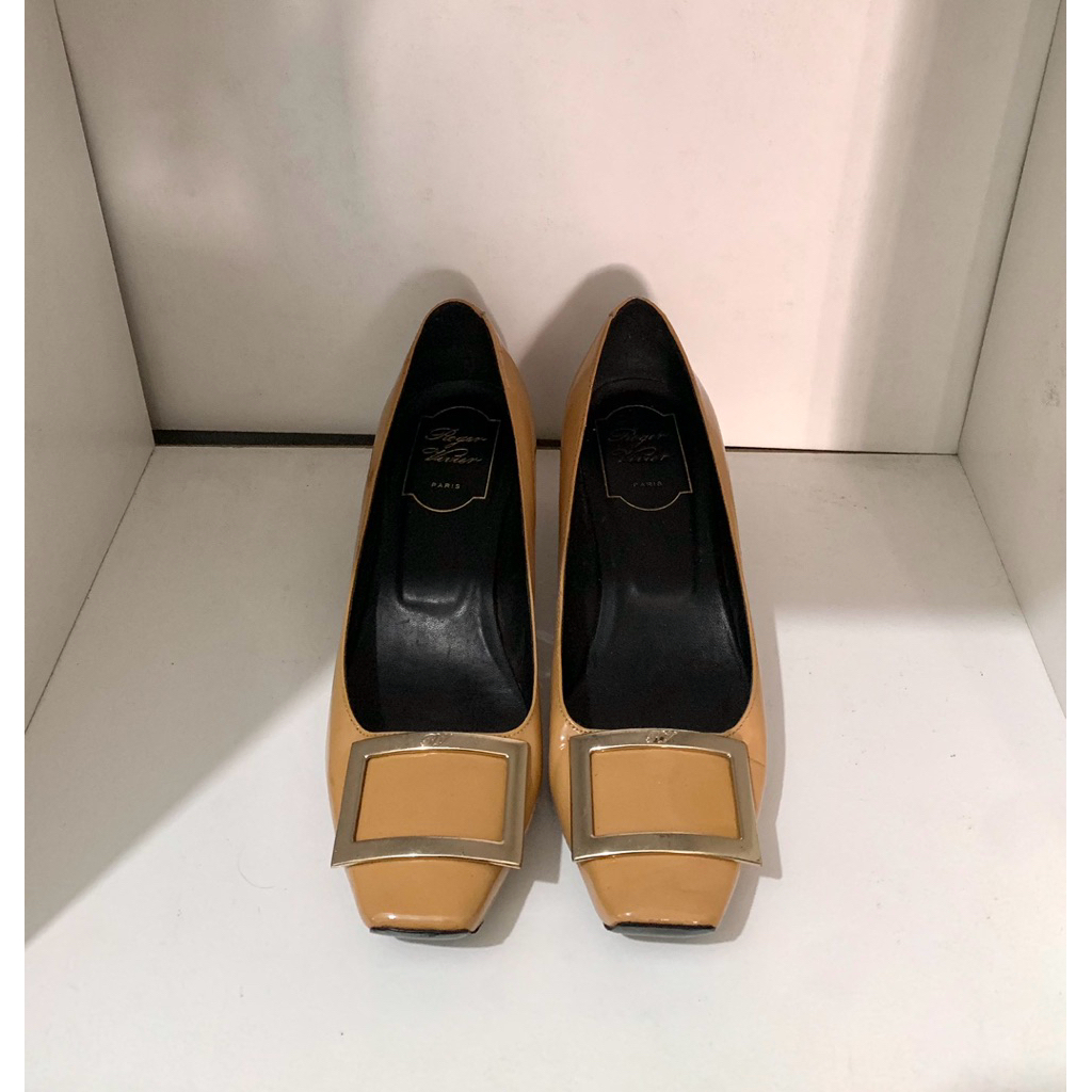 Roger Vivier Heels ( Size 37 )