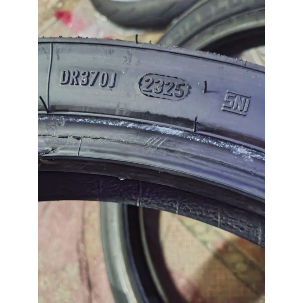 BAN BEKAS BALAP (EX RACE)