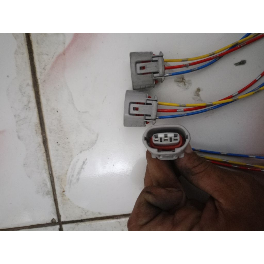 socket dinamo cas kijang kapsul