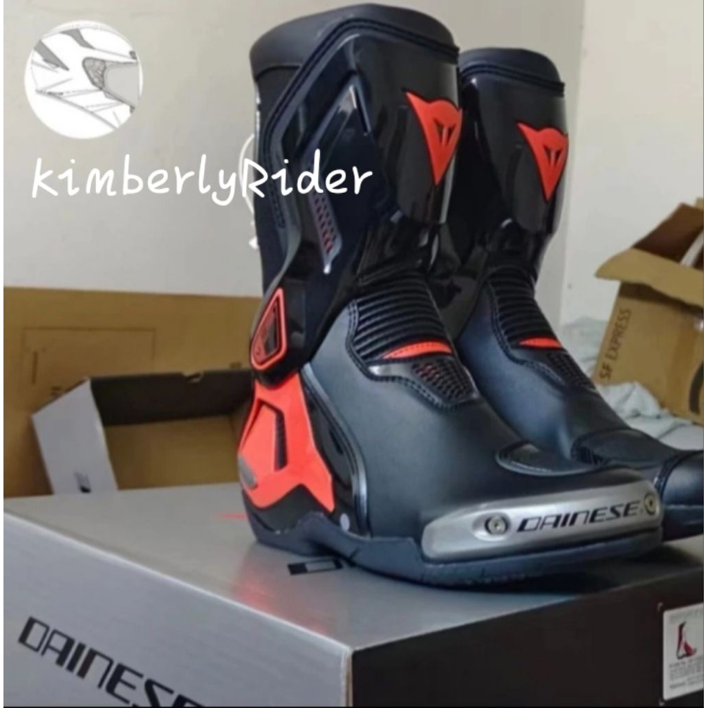 Sepatu boot Dainese tourque