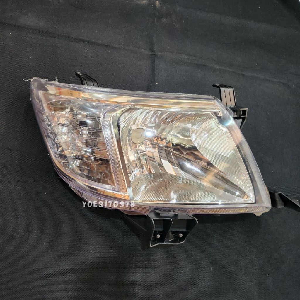 Headlamp Lampu Depan Hilux Vigo 2012 2013 2014