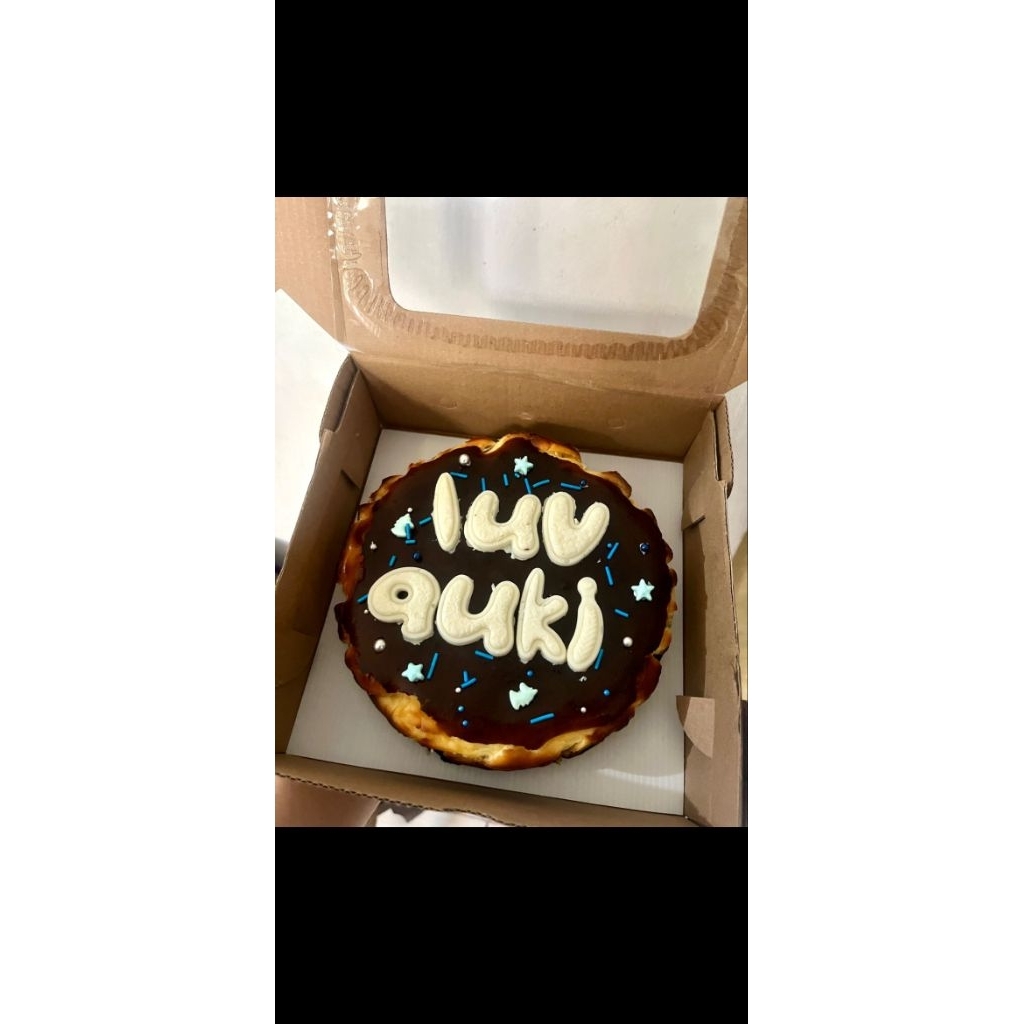 

BURNT CHEESECAKE BROWNIE