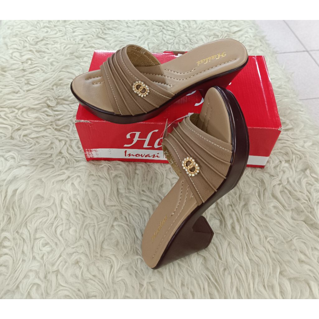 sandal hailai hless  kekinian size 36-40.hailai original