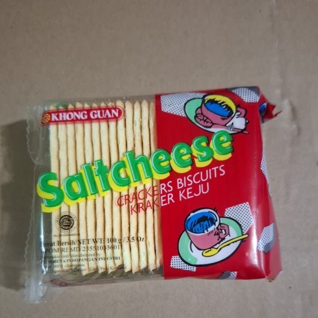 

Roti Khong Guan Saltcheese crackers biscuits POCKET 100 gram