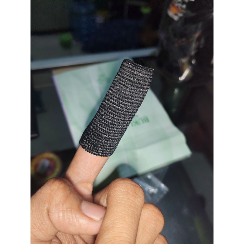 Pelindung Jari layang layang polos