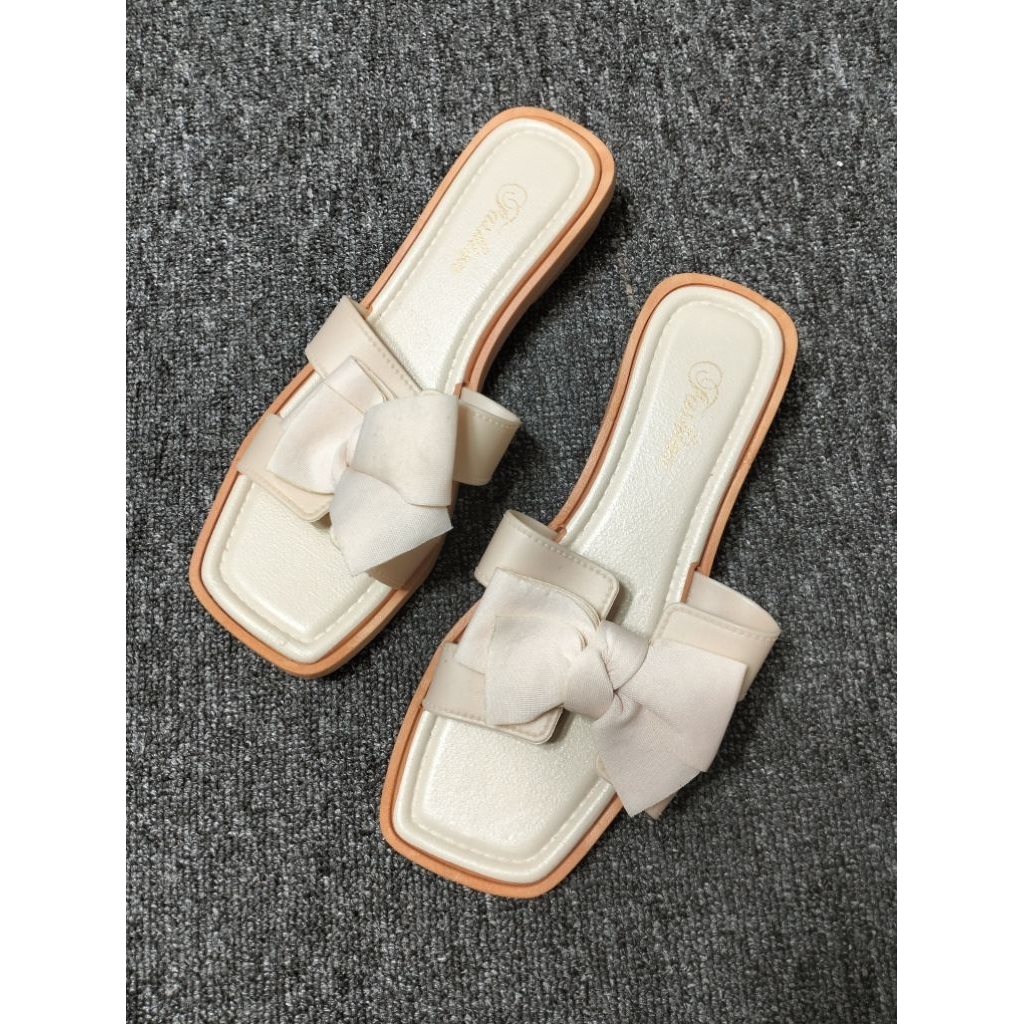 Sandal Slop Wanita / Sandal Flat Wanita Korea Import / Sandal Wanita Import Karet