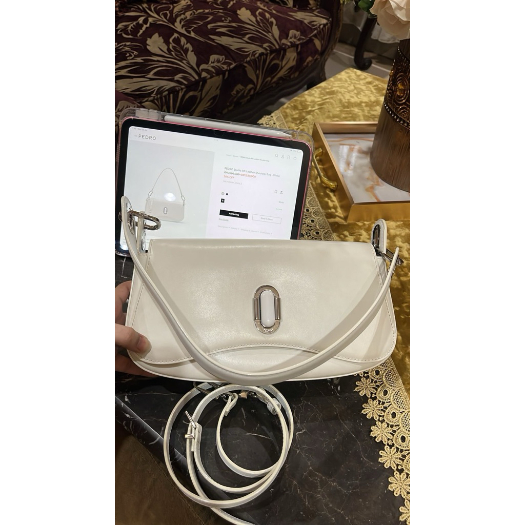 Pedro Shoulder Bag - White (100% Original Store)