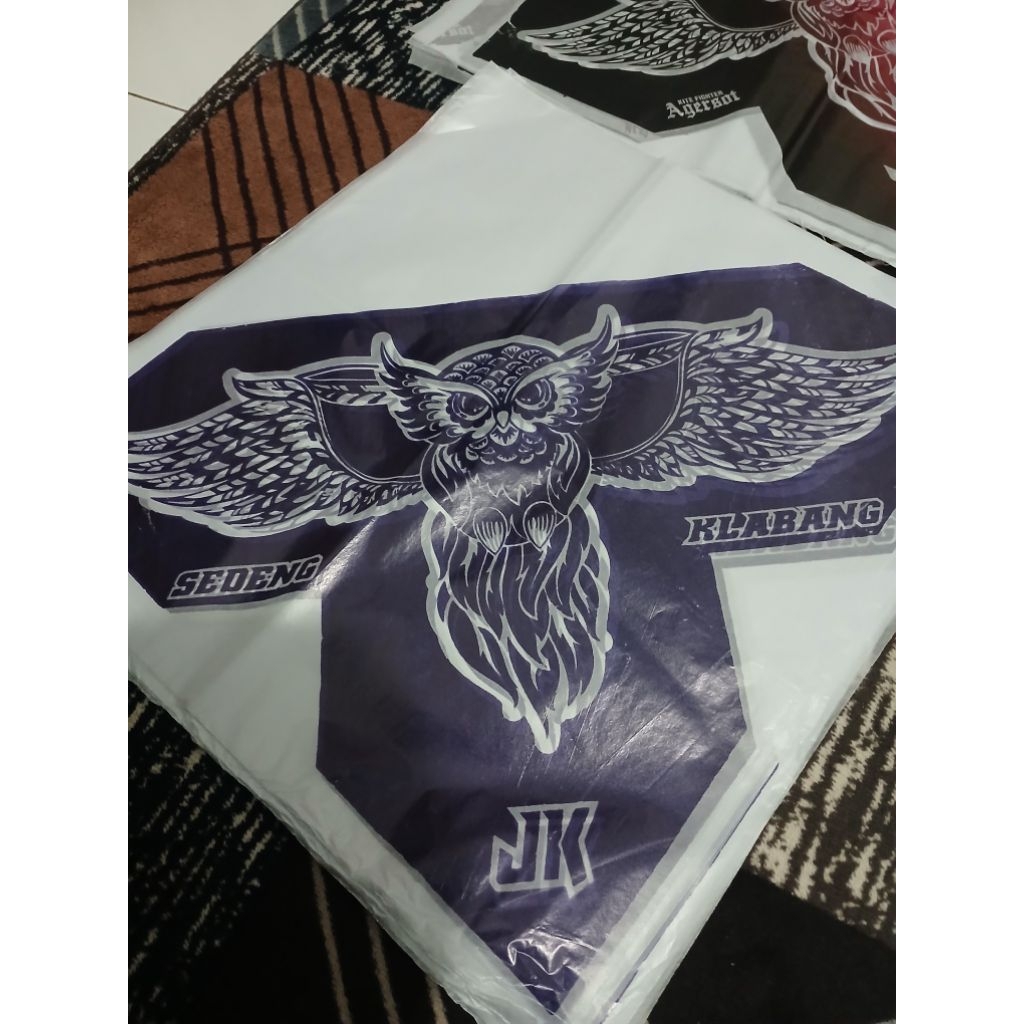 Kertas Layangan Motif