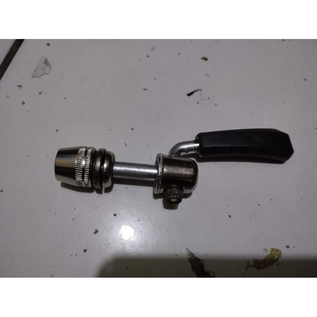 0Quick Release Clamp Seatpost Klasik Treker Sadel Sepeda Jadul Besi Murah Ori Original NOS