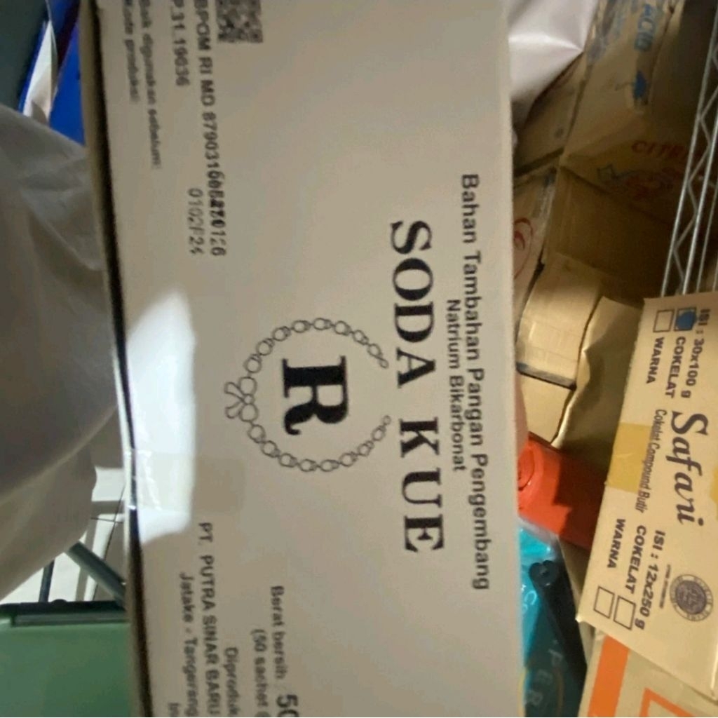 

soda kue R sachet ukuran 10 gram isi 50 sachet