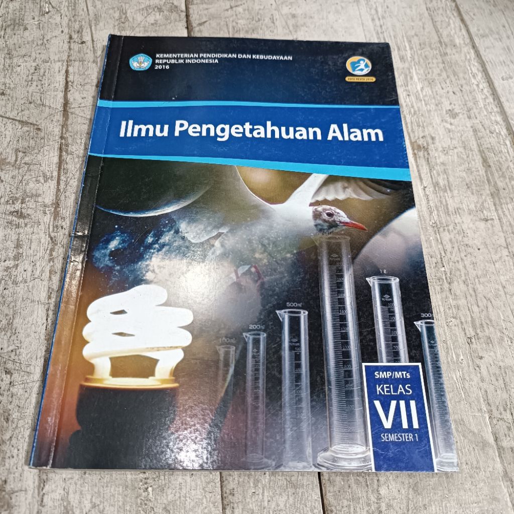 BUKU ILMU PENGETAHUAN ALAM IPA SMP KELAS 7 SEMESTER 1