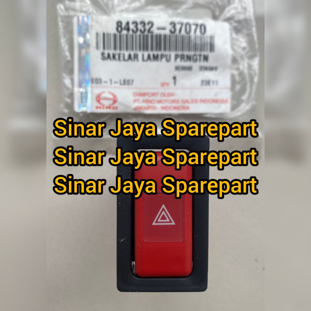 Switch Hazard Atau Saklar Lampu Hazard Toyota Dyna 140HT 140GT Hino Dutro 140HT 140GT Original 84332