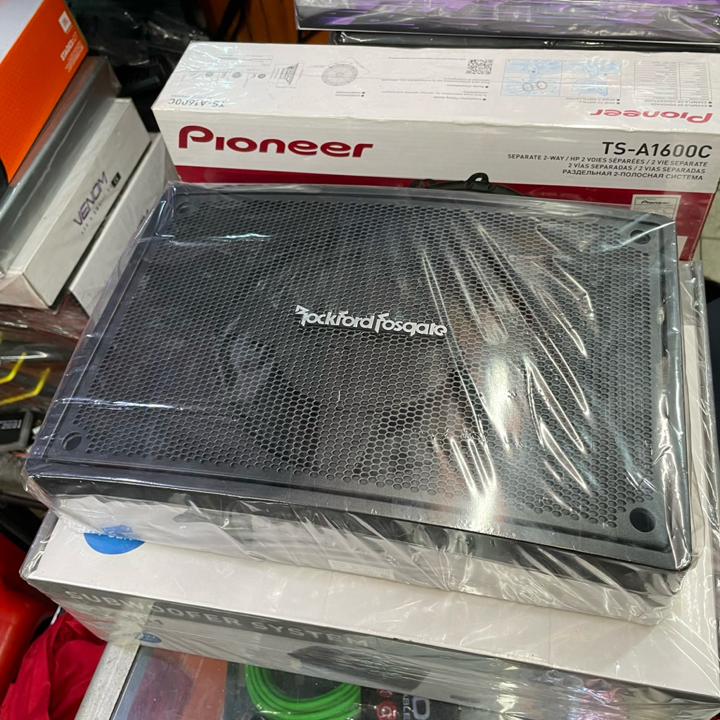 Subwoofer Aktif kolong Rockford PS-8 Mulus original