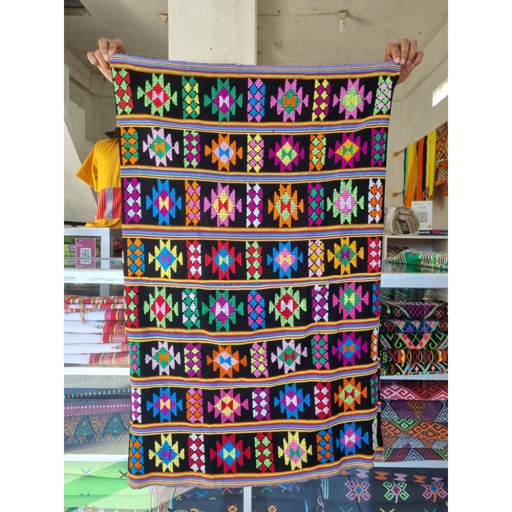 Sarung Tenun Ikat Buna Krawang Timor Asli - Kain Adat Tenun NTT Handmade Etnik Premium