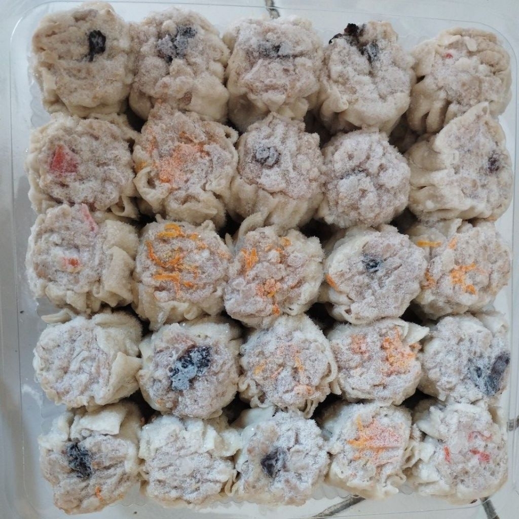 

Dimsum 50 Reguler Fozen ,Polos/Tanpa Saos