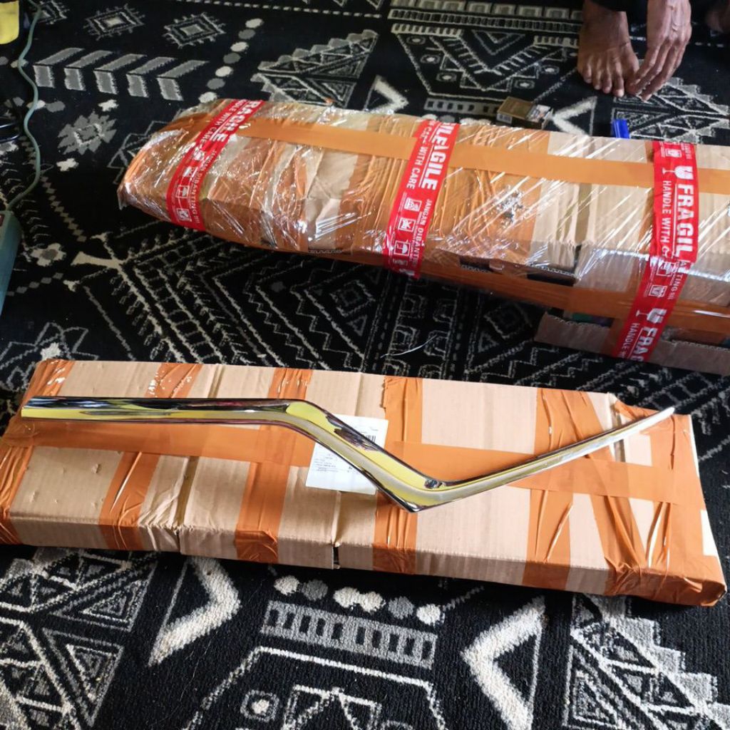 list garnish headlamp crv turbo prestige