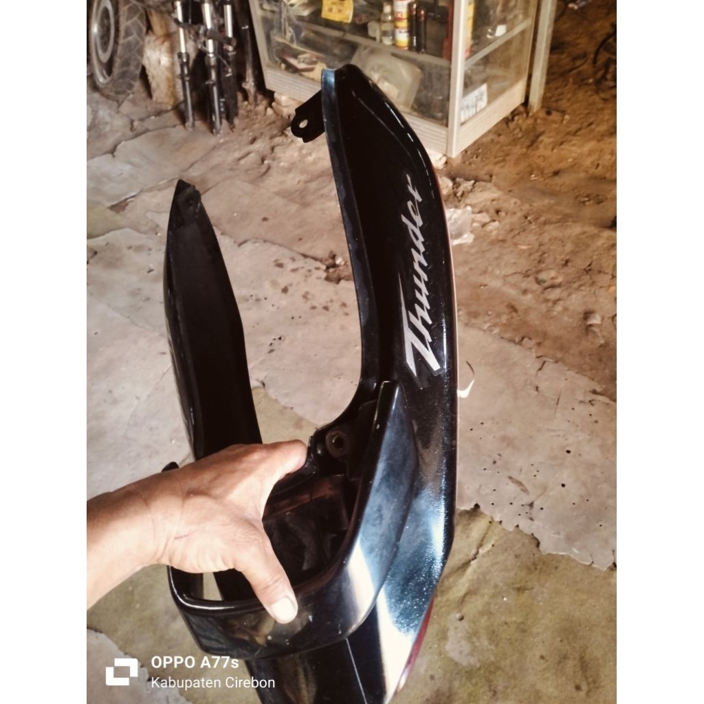Body Belakang + Behel New Thunder125 HAK