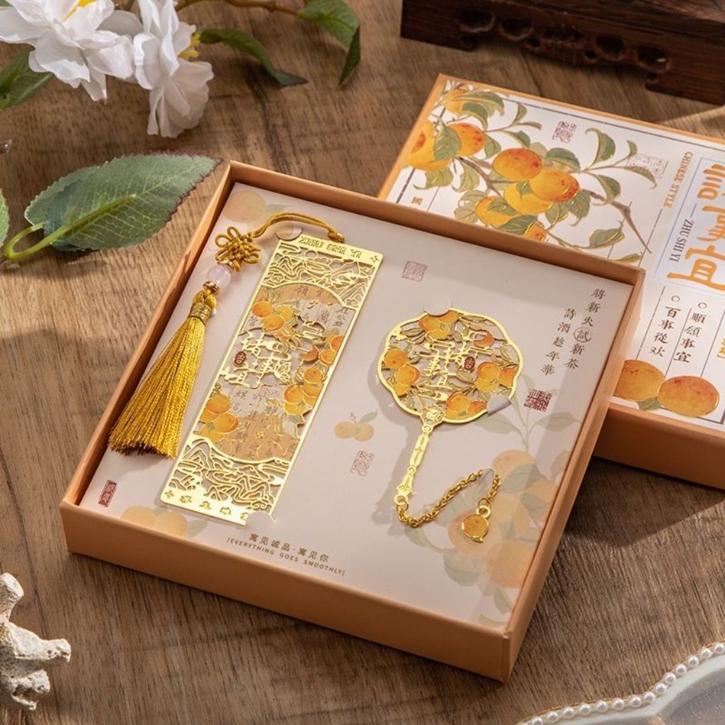 

Set Kotak Hadiah Penanda Buku Logam Retro Chinese Hadiah Kelulusan Asthethic