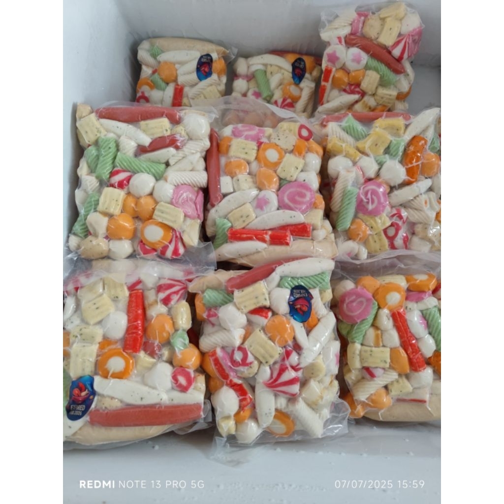 

Mix Seafood Steamboat ±350gr – Isi Komplit, Siap Cemplung!