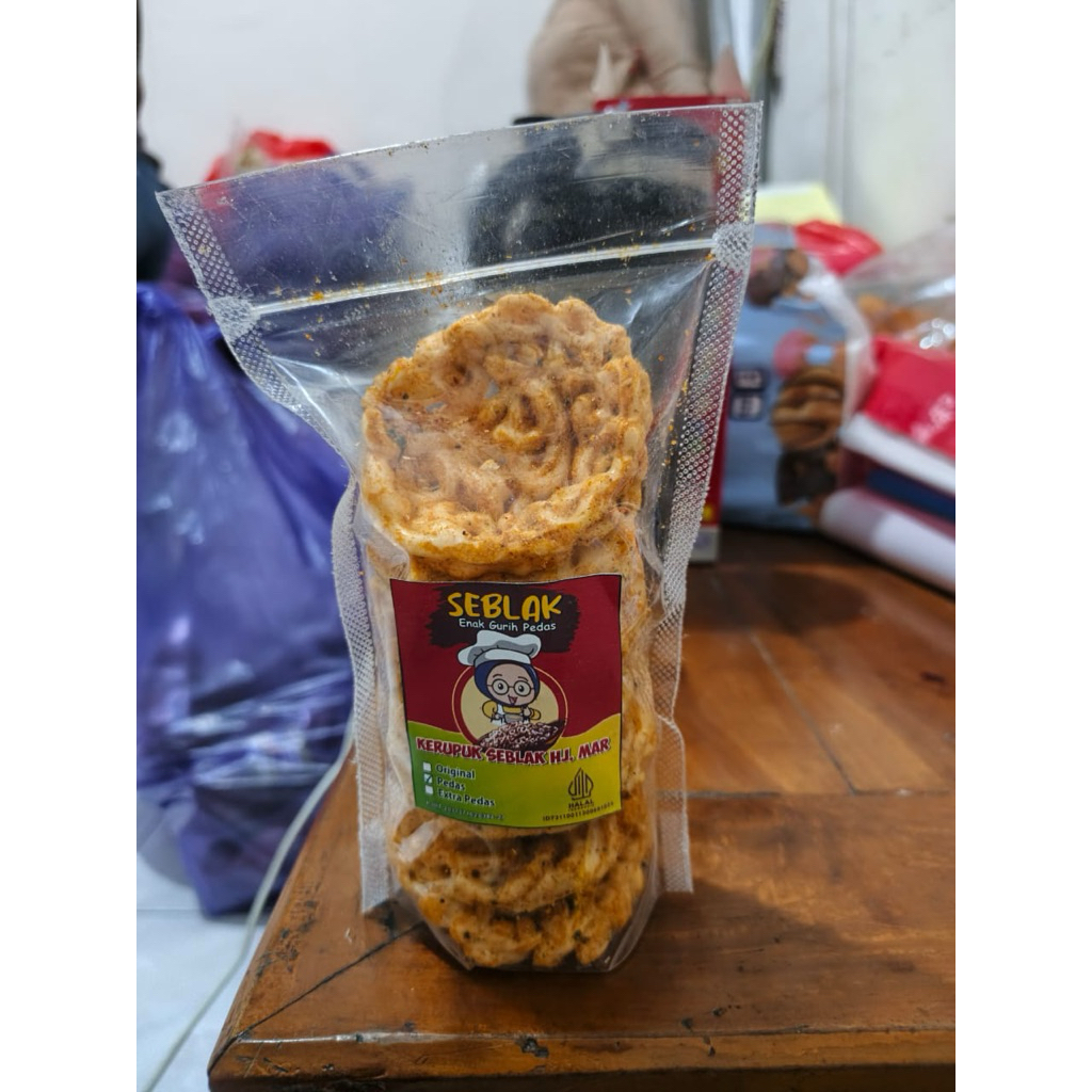 

Kerupuk Seblak Pedas
