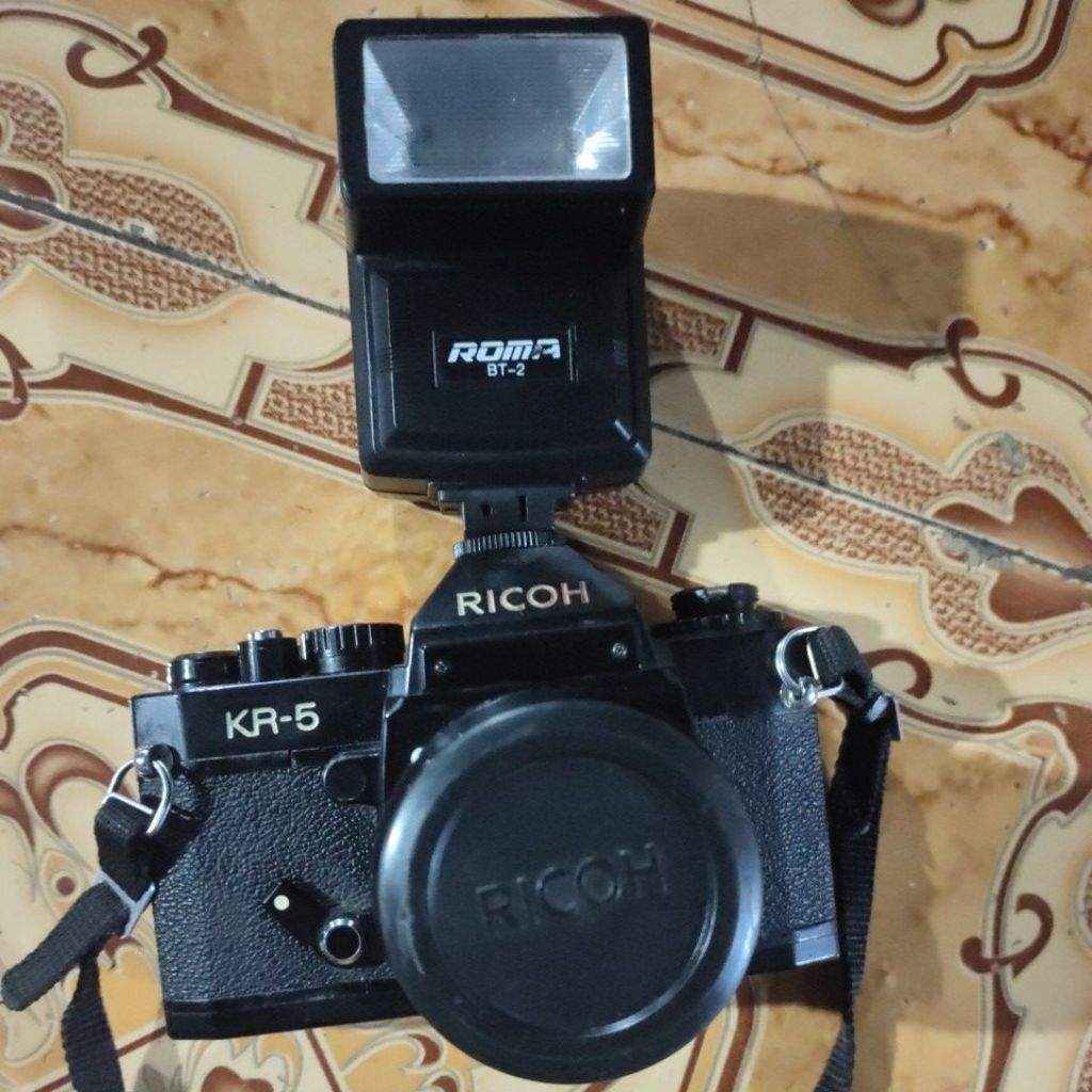 kamera jadul RiCOH KR-5 BARANG MASIH UTUH SESUAI FOTO