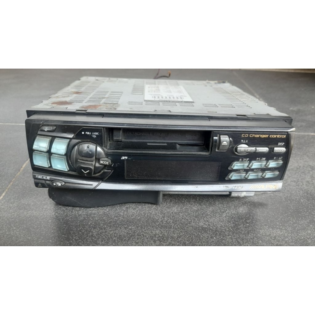 Headunit Single Din Alpine TDM-7580E Original
