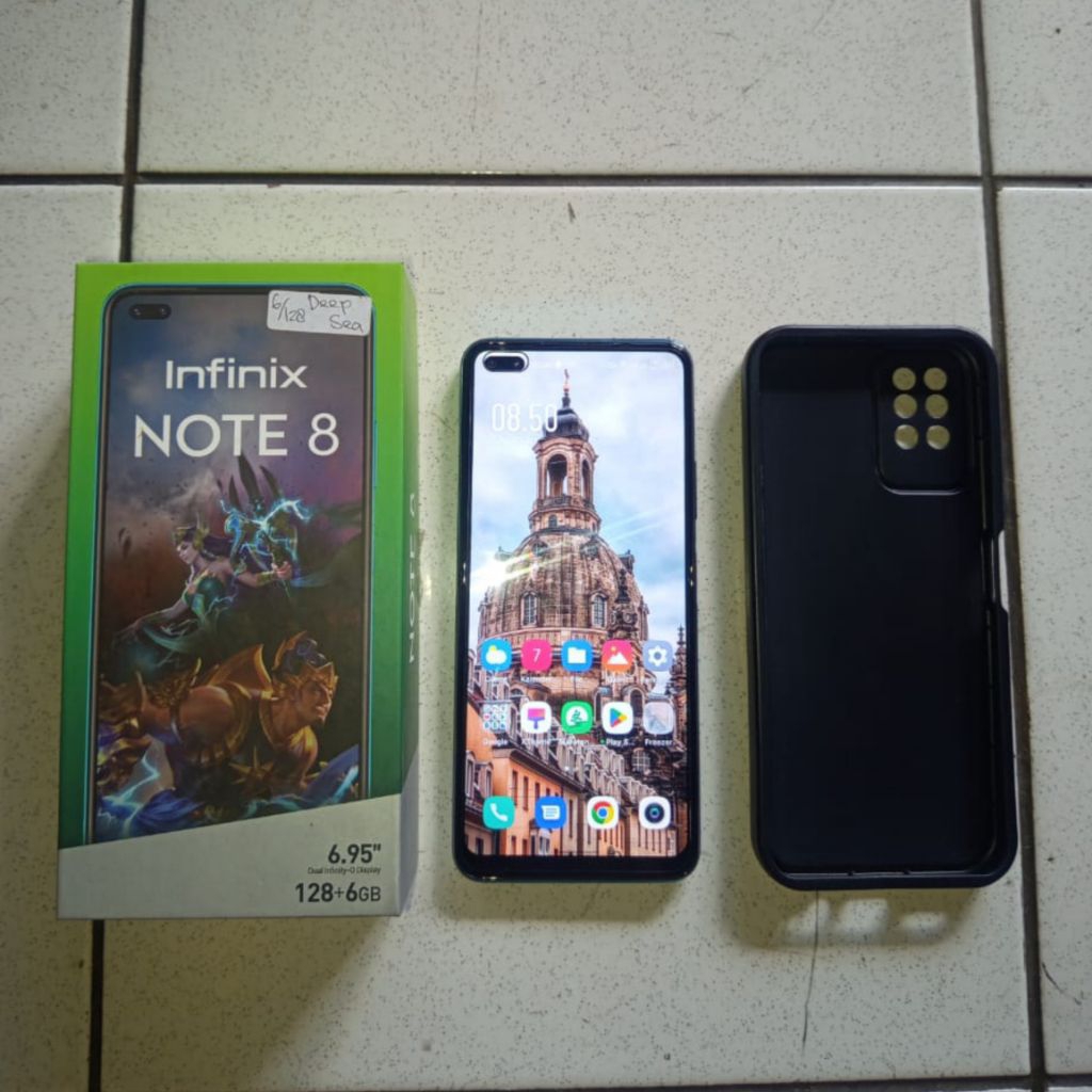 Infinix Note 8 6/128 GB Minus Retak Backdoor