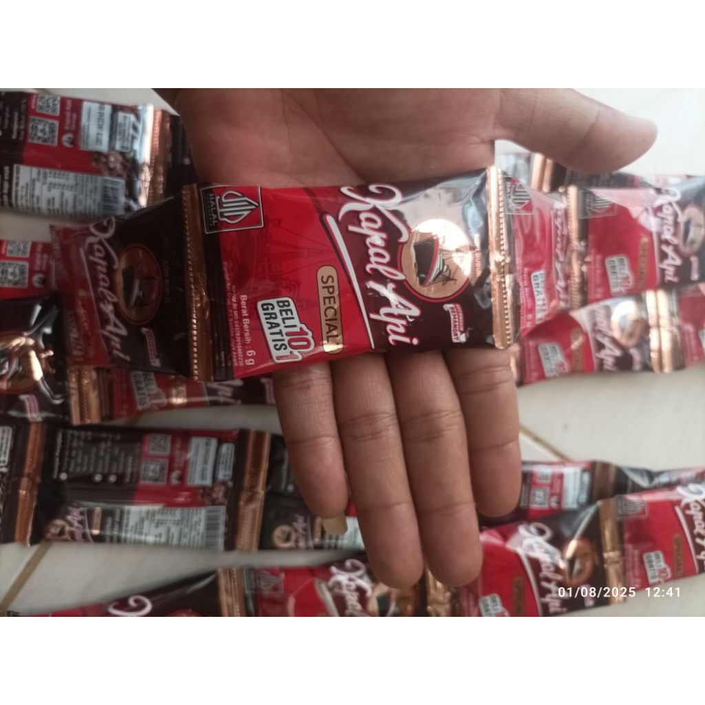 

kapal api mini 6gr 1renteng (11sachet) edisi beli 10 gratis 1