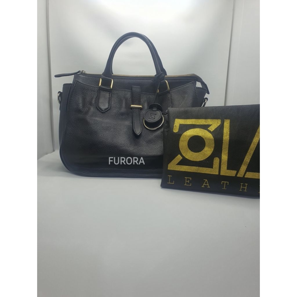 Preloved bag Zola Leather Tas Kulit Sapi Asli black