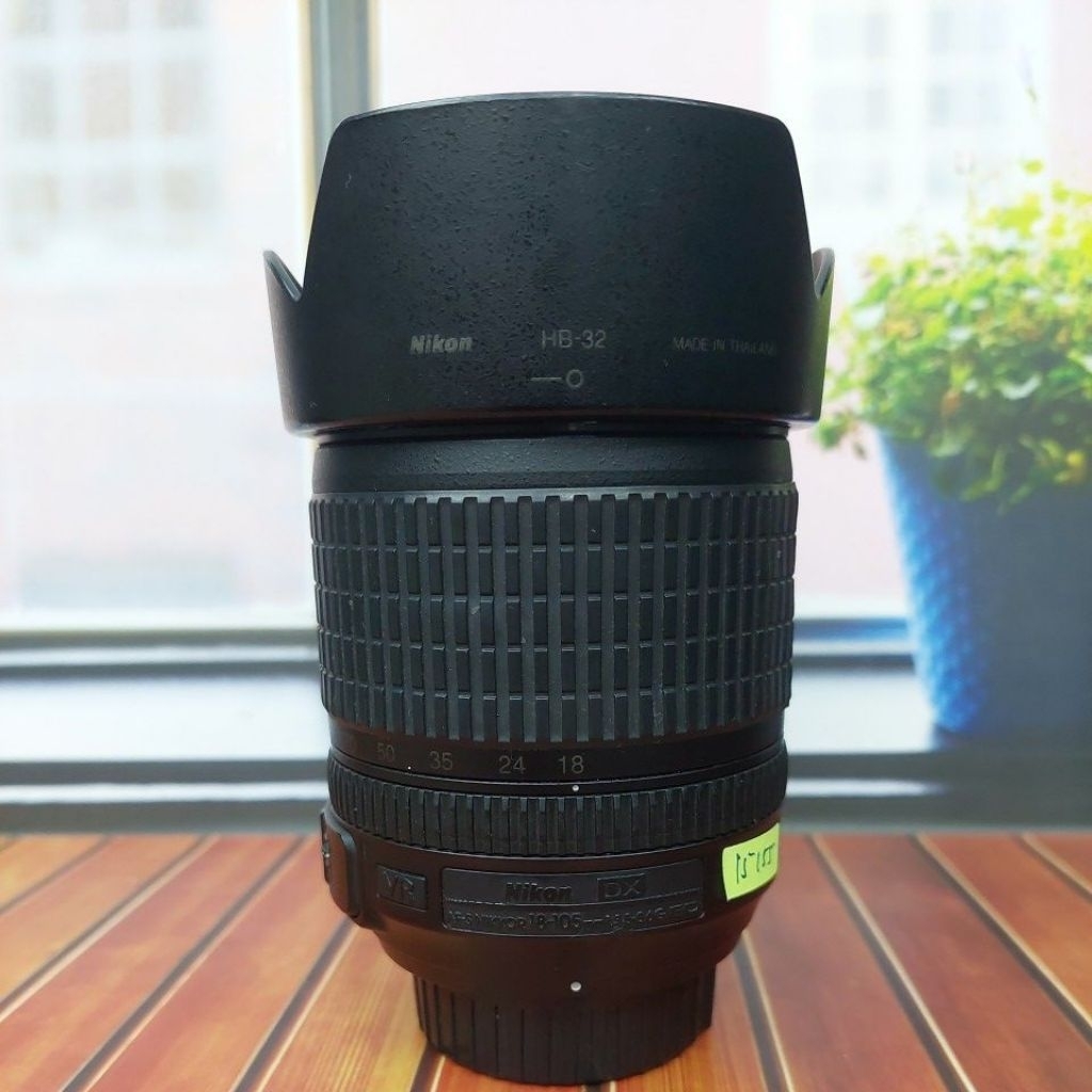 lensa nikon 18-105 mm