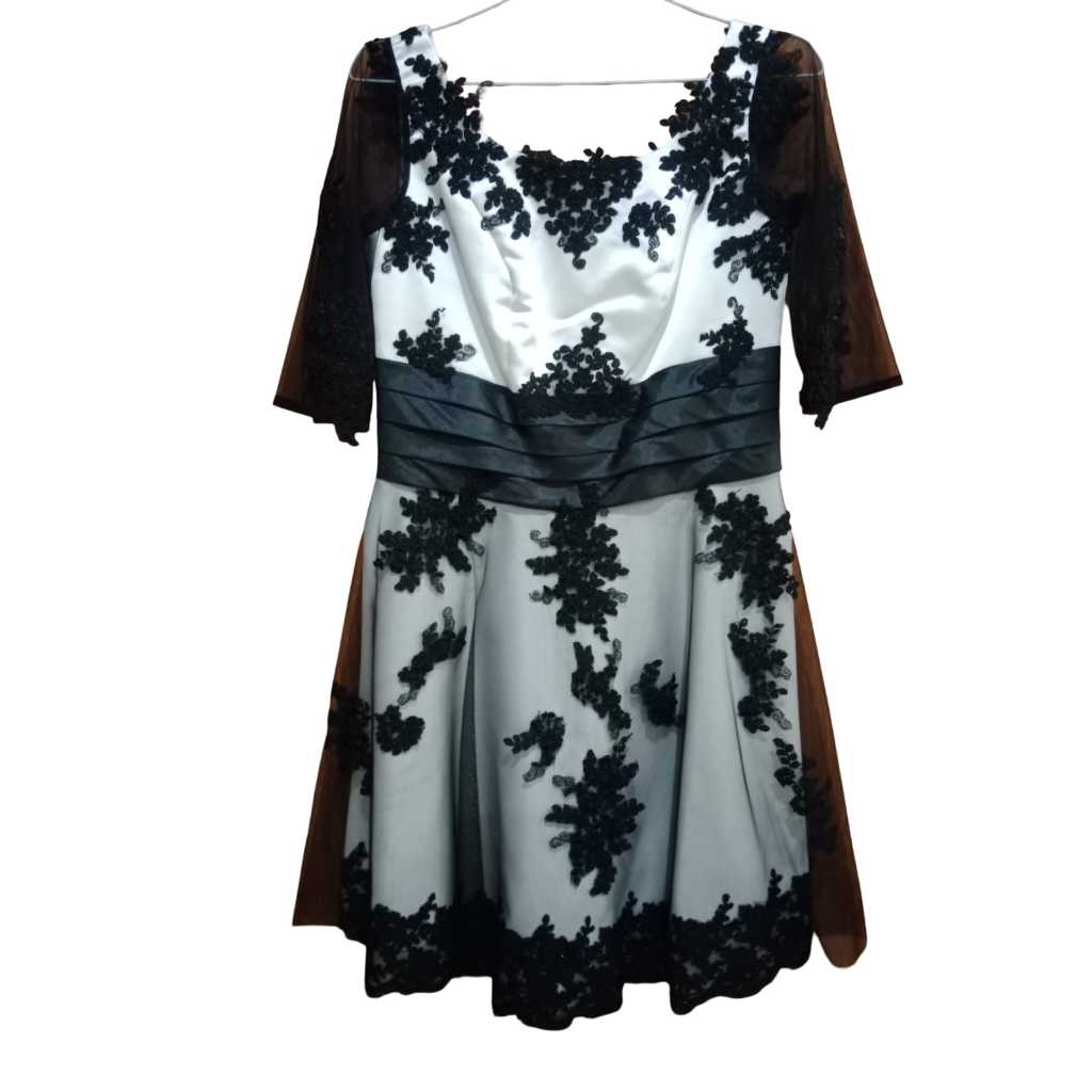 DRESS PESTA KONDANGAN MEWAH BAHAN BROKAT HITAM PUTIH [ LD : 82, PB : 80 ]