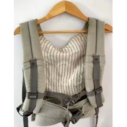 Preloved Gendongan Ergobaby Original Dewdrop