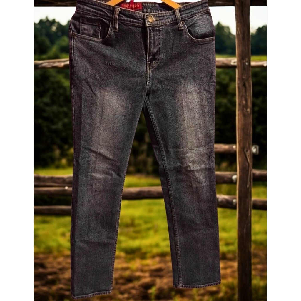 Celana Panjang  DGS Jeans Wanita Preloved