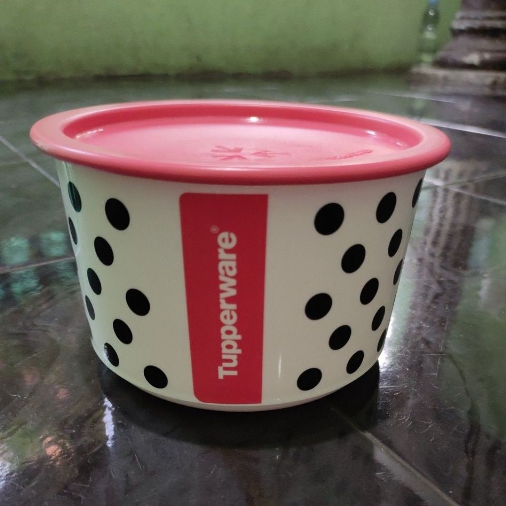 Tupperware Polkadot Canister Pink