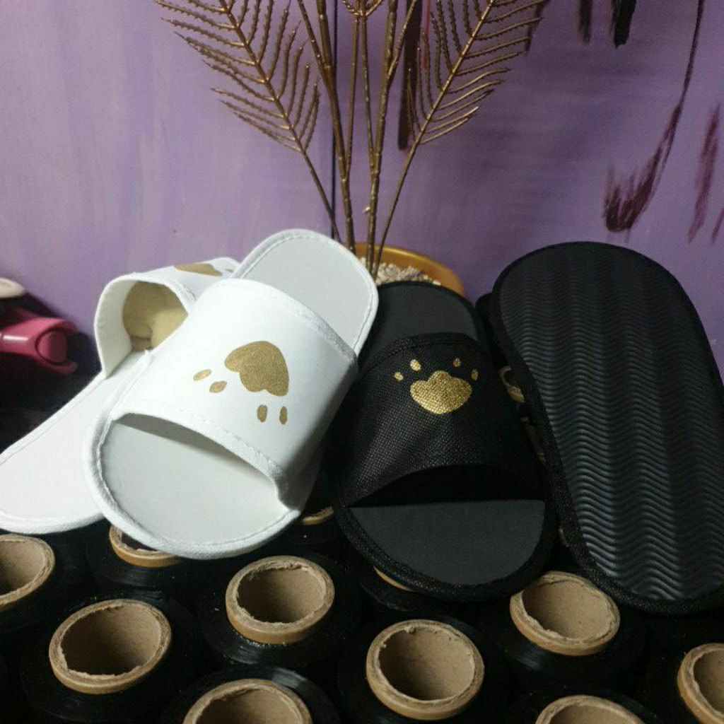 sandal hotel sandal rumah sandal sliper sandal indoor(LOGO)