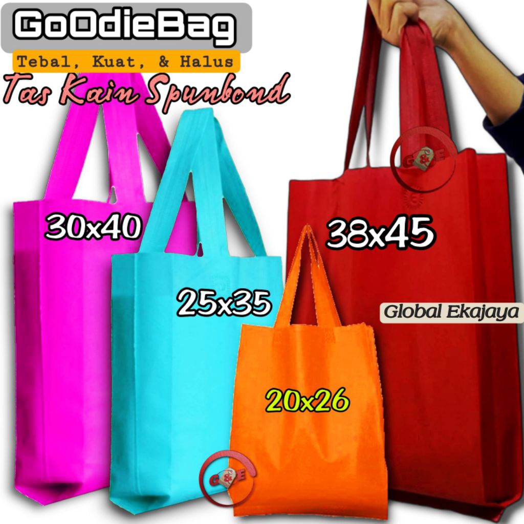 

Tas Kain Spunbond Goodie Bag Ukuran Sedang Besar Jumbo Totebag Kantong Belanja Souvenir snack ultah
