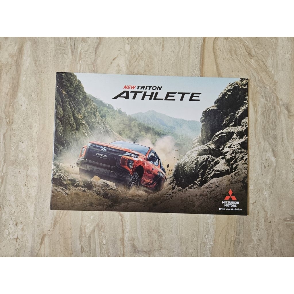 brosur katalog mobil mitsubishi triton athlete 2023 booklet buku malaysia