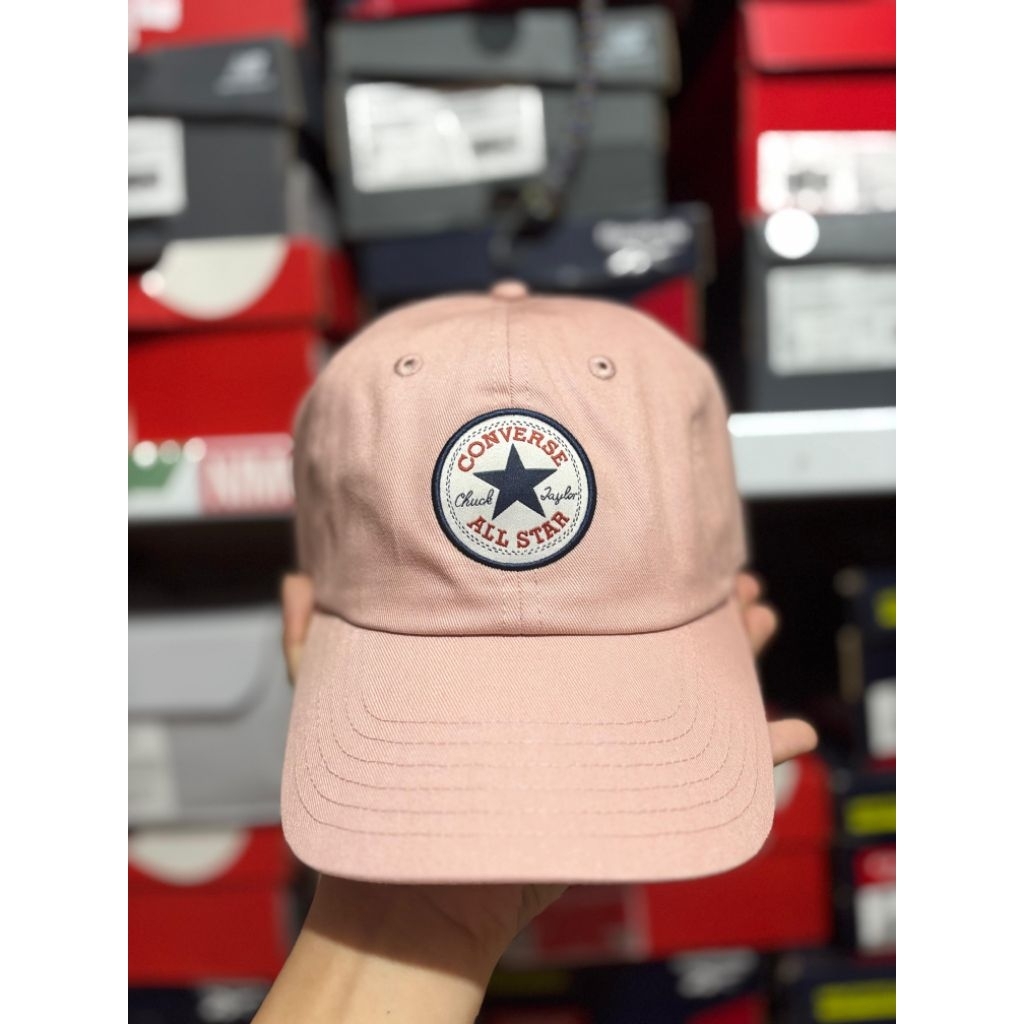 Caps Converse